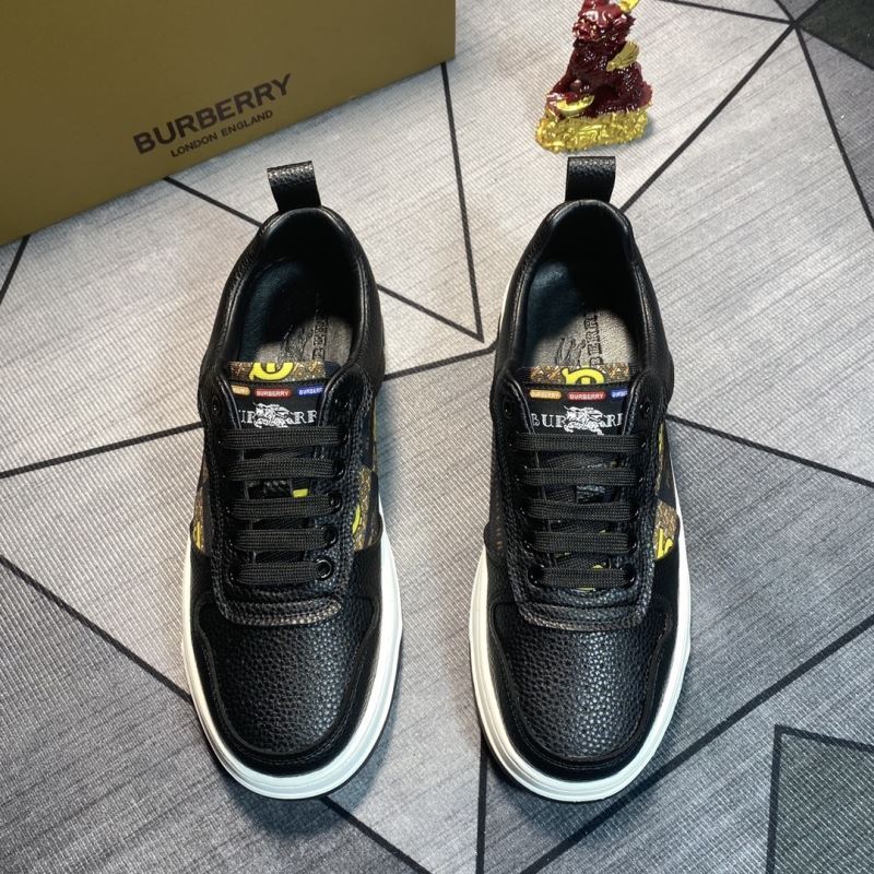 Burberry Low Shoes